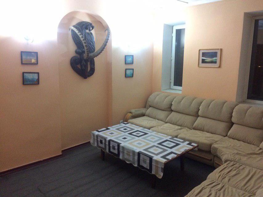 Hostel Ask Каракол Екстериор снимка