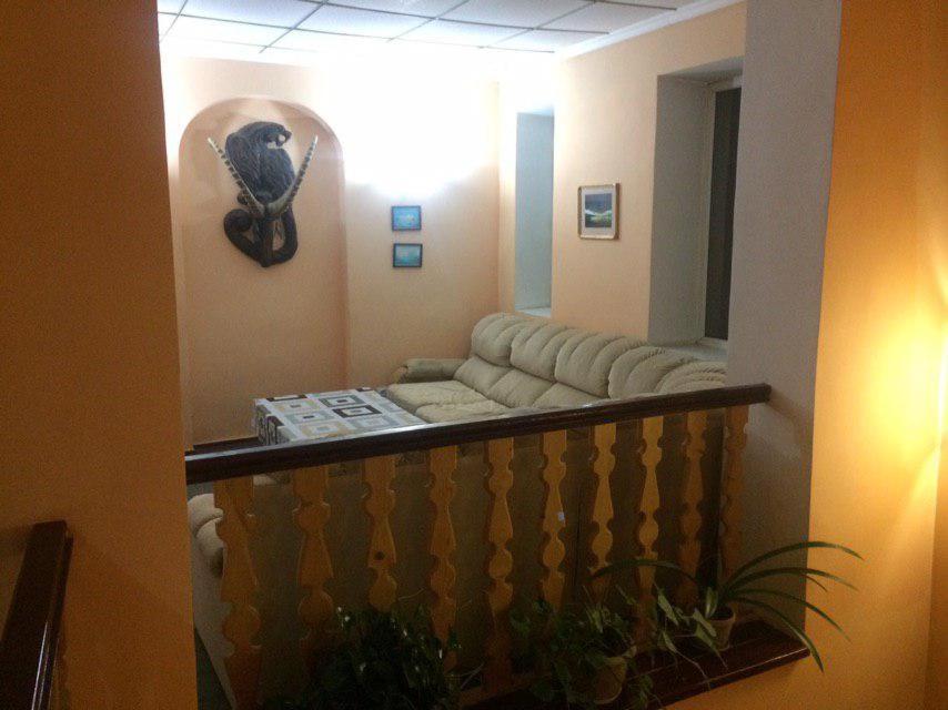 Hostel Ask Каракол Екстериор снимка